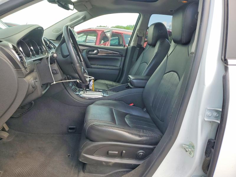 Photo 7 from auction – 2017 BUICK ENCLAVE with VIN 5GAKVCKDXHJ329453
