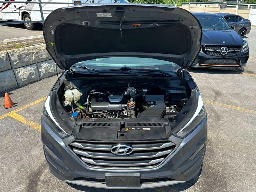 Photo 9 from auction – 2018 HYUNDAI TUCSON with VIN KM8J3CA25JU691996