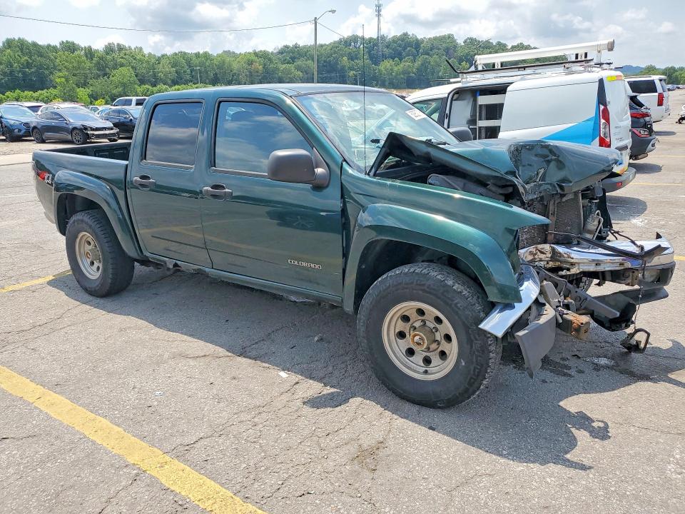 Снимка 4 от търг – 2005 CHEVROLET COLORADO с VIN 1GCDT136558240667
