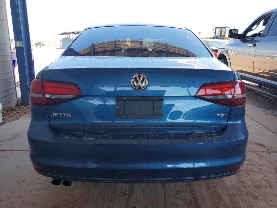 Photo 6 from auction – 2017 VOLKSWAGEN JETTA with VIN 3VW2B7AJ1HM412758