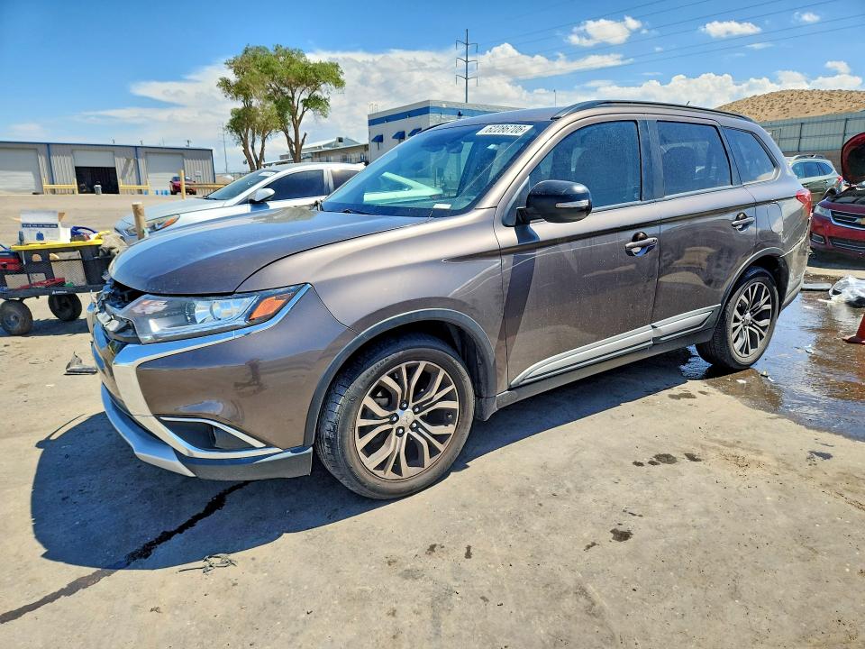 MITSUBISHI OUTLANDER 2016 with VIN JA4AD3A32GZ052622 - Photo from auction