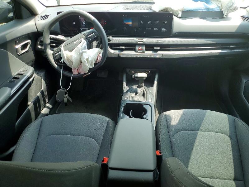 Photo 8 from auction – 2025 KIA K4 with VIN 3KPFT4DE0SE208176