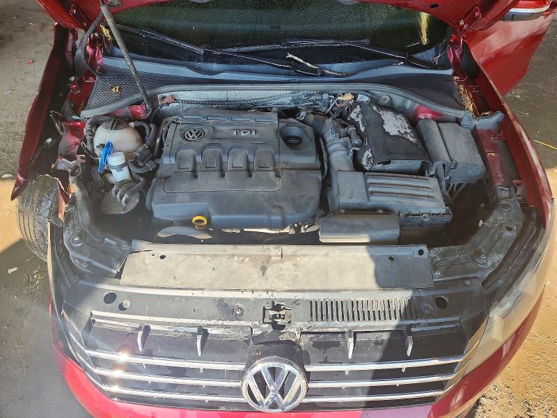Photo 11 from auction – 2015 VOLKSWAGEN PASSAT with VIN 1VWBV7A3XFC018960