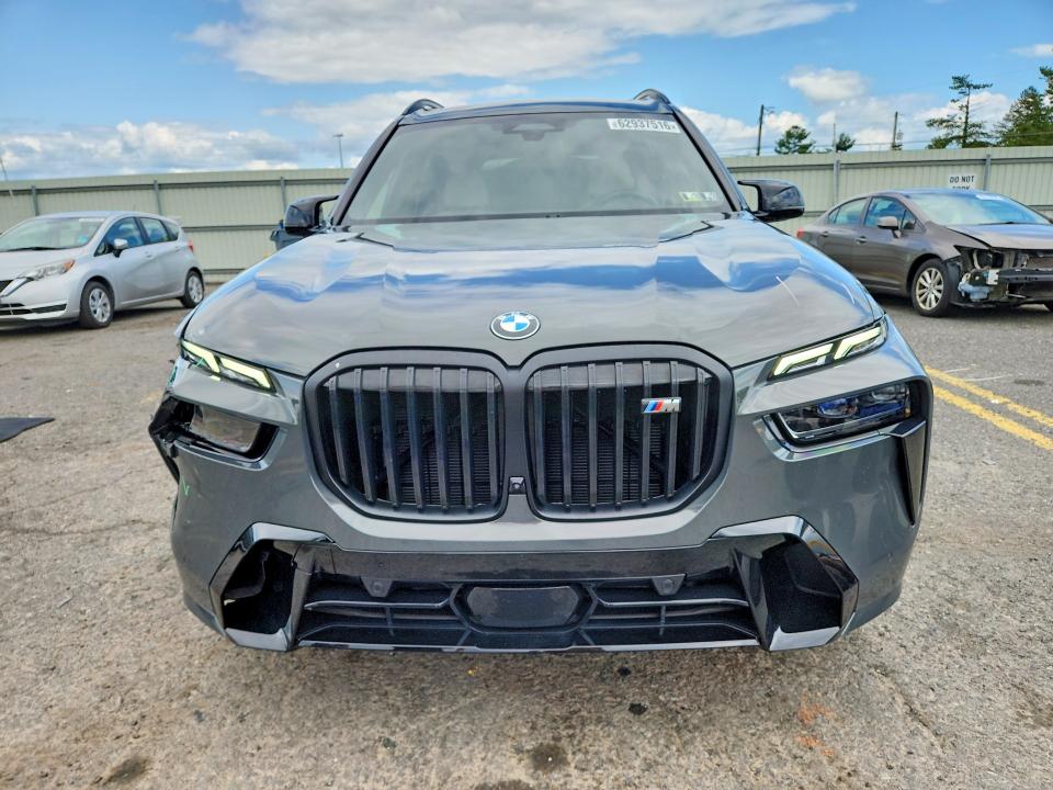 Photo 5 from auction – 2024 BMW X7 with VIN 5UX33EM01R9T61501