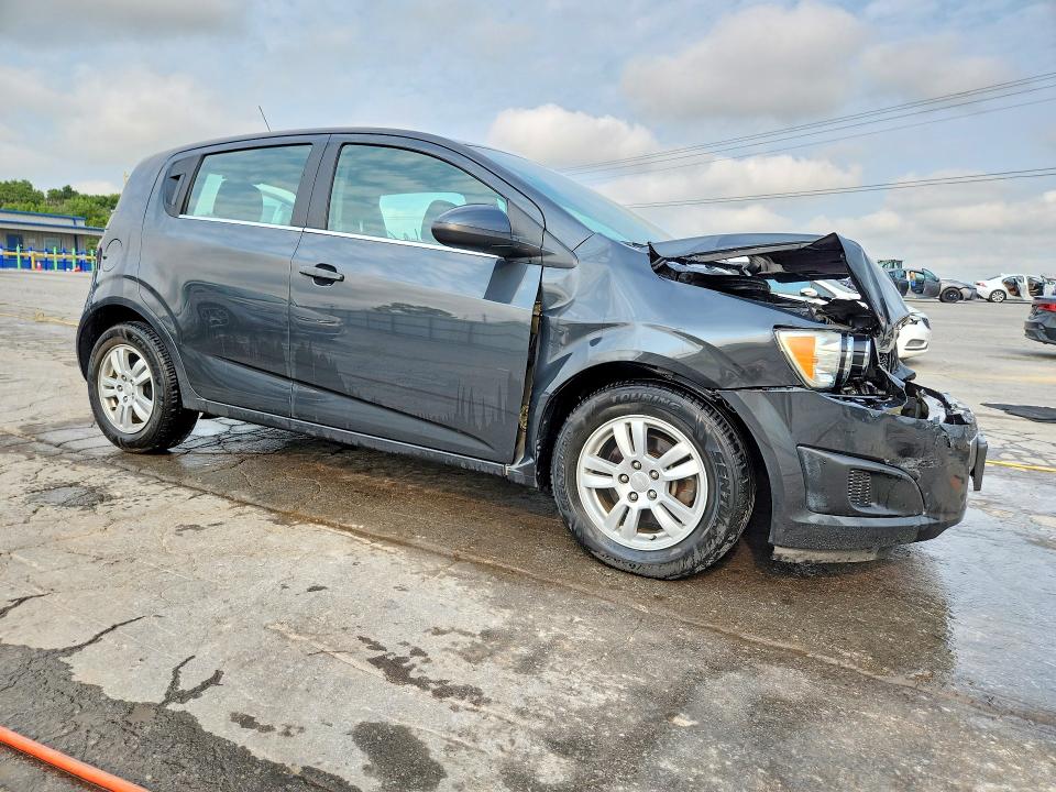 Photo 4 from auction – 2014 CHEVROLET SONIC with VIN 1G1JC6SH3E4226804