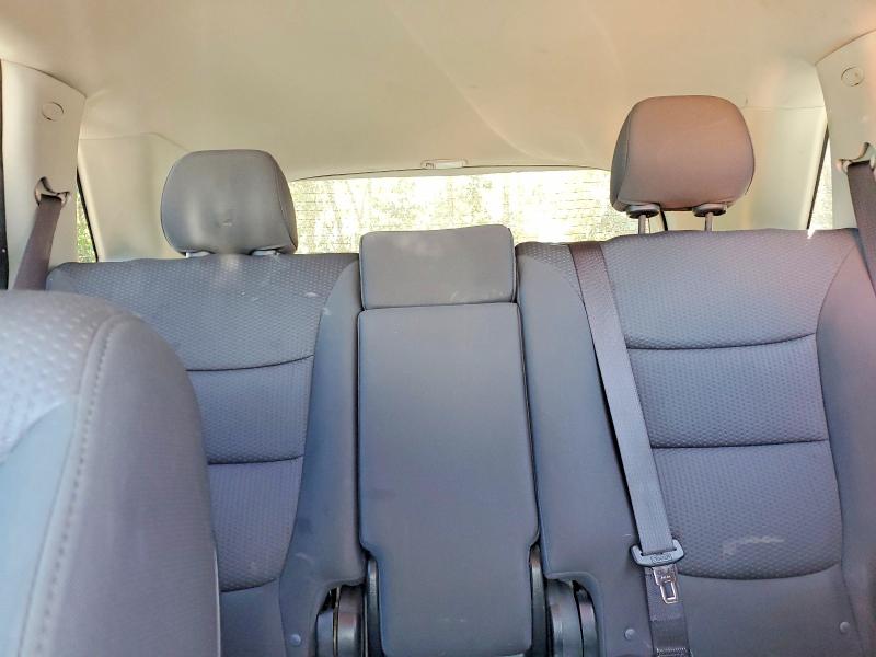 Photo 10 from auction – 2012 KIA SORENTO with VIN 5XYKT3A64CG192851