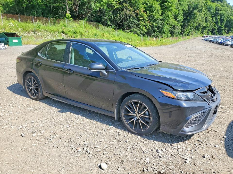Photo 4 from auction – 2023 TOYOTA CAMRY with VIN 4T1G11BK5PU094102