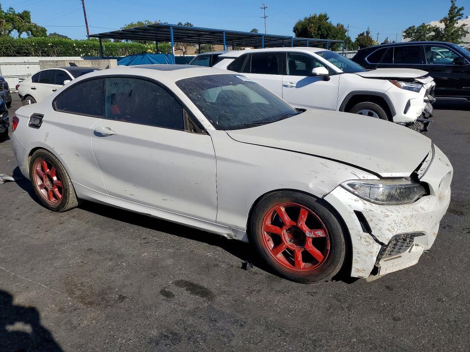 Photo 4 from auction – 2016 BMW M235I with VIN WBA1J7C5XGV360226