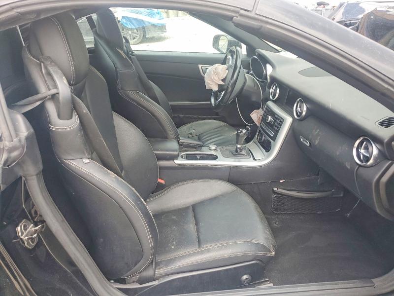 Photo 10 from auction – 2014 MERCEDES-BENZ SLK with VIN WDDPK4HA3EF084483