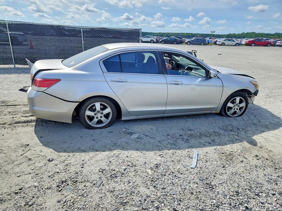 Photo 3 from auction – 2011 HONDA ACCORD with VIN 1HGCP2F35BA109266