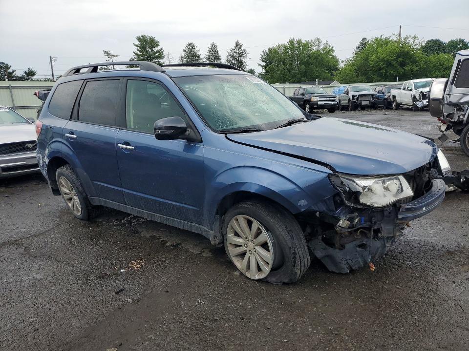 Photo 4 from auction – 2011 SUBARU FORESTER with VIN JF2SHAEC3BH769124