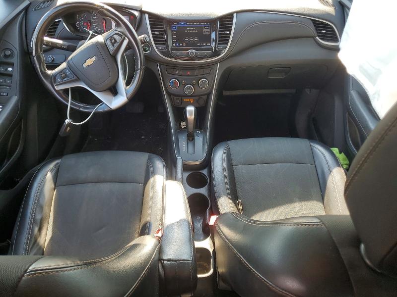 Photo 8 from auction – 2018 CHEVROLET TRAX with VIN 3GNCJLSB4JL380255