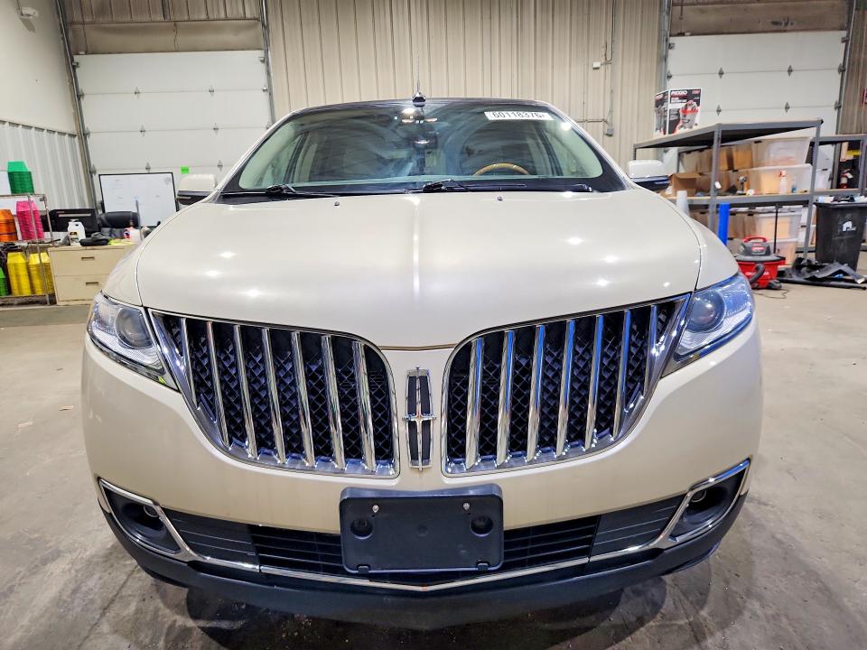 Photo 5 from auction – 2015 LINCOLN MKX with VIN 2LMDJ8JK2FBL32736