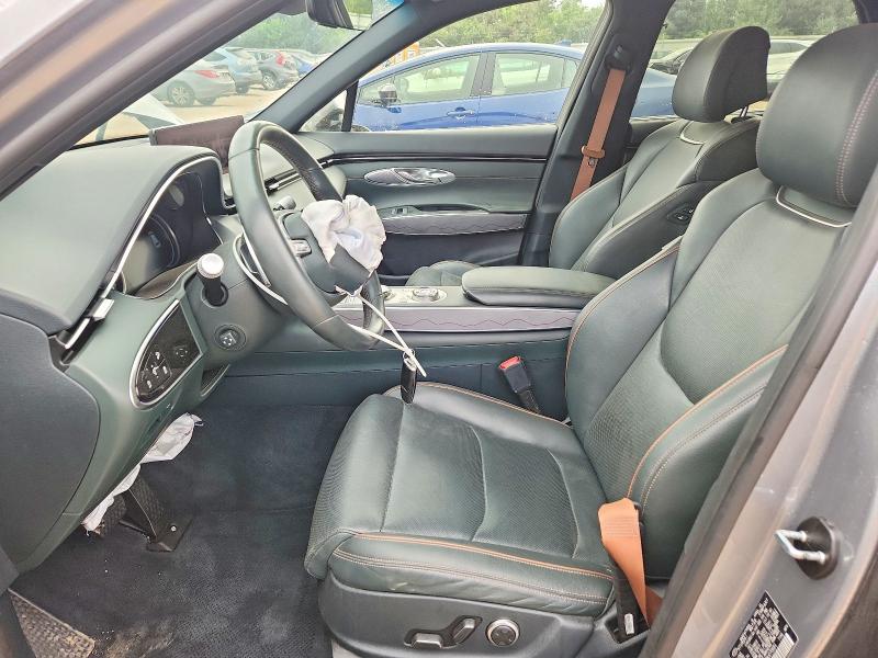 Photo 7 from auction – 2022 GENESIS GV70 with VIN KMUMADTB8NU070684