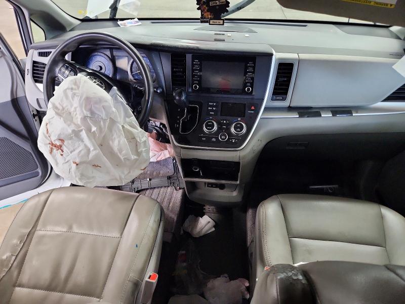 Photo 8 from auction – 2020 TOYOTA SIENNA with VIN 5TDZZ3DC3LS036785