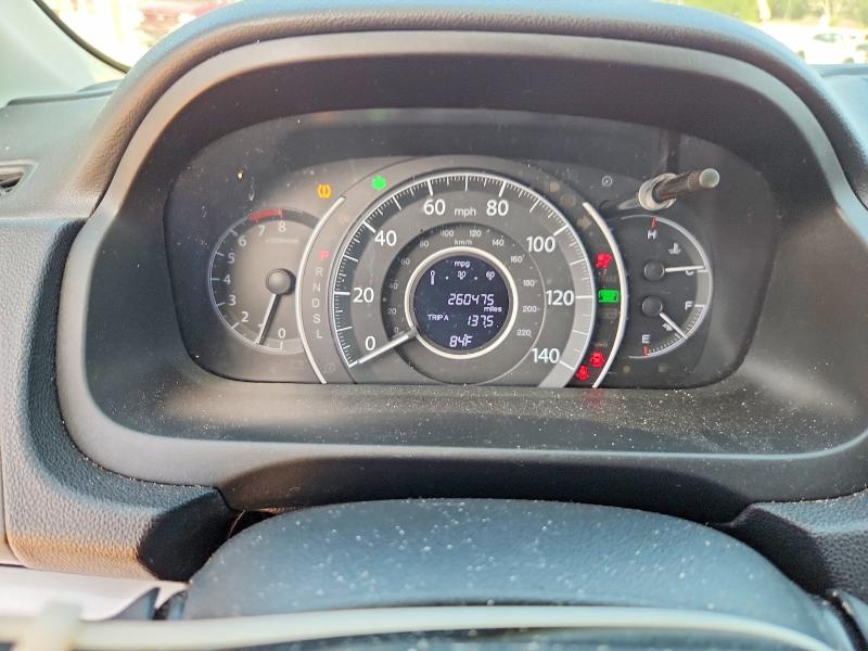 Photo 9 from auction – 2015 HONDA CR-V with VIN 2HKRM3H55FH540629