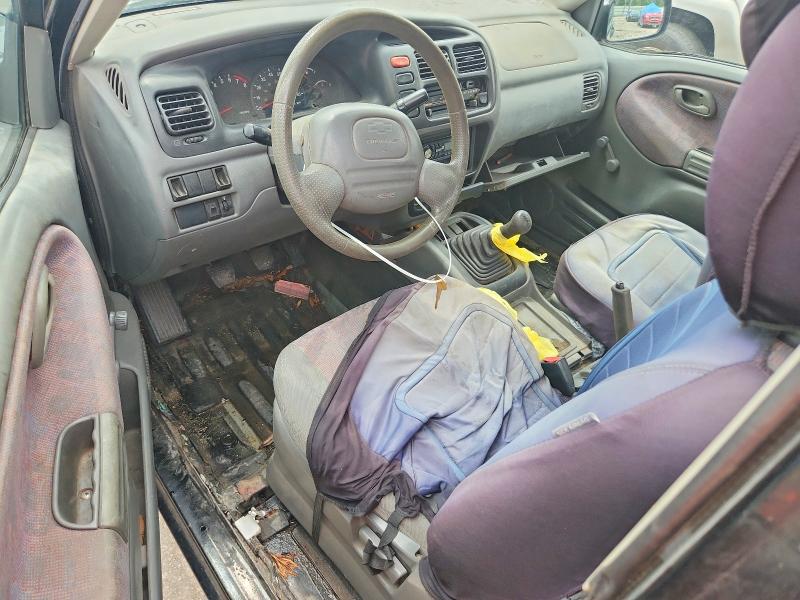 Photo 8 from auction – 1999 CHEVROLET TRACKER with VIN 2CNBE1867X6929902