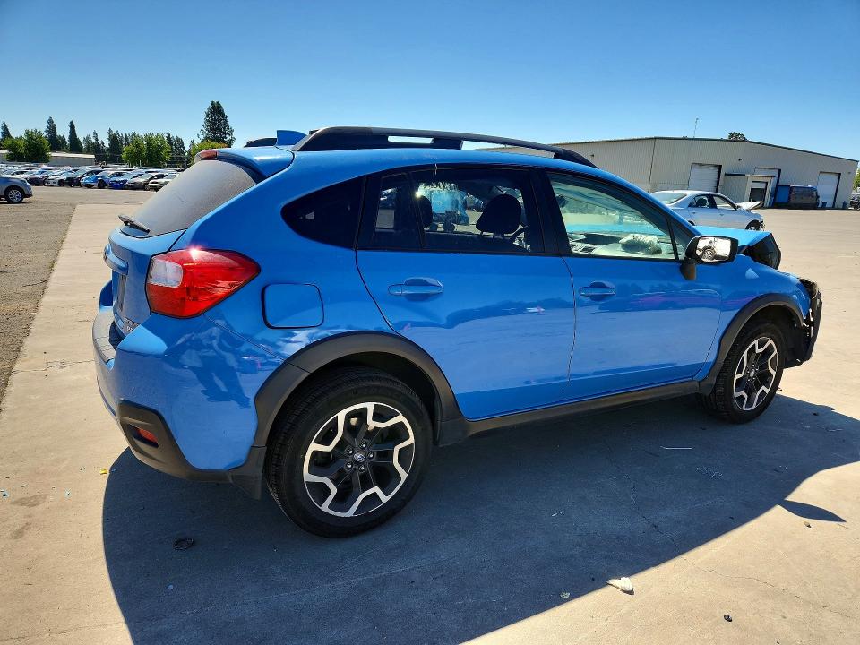 Photo 3 from auction – 2016 SUBARU CROSSTREK with VIN JF2GPADC6GH346409