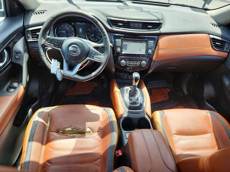 Photo 8 from auction – 2017 NISSAN ROGUE with VIN JN8AT2MTXHW143921
