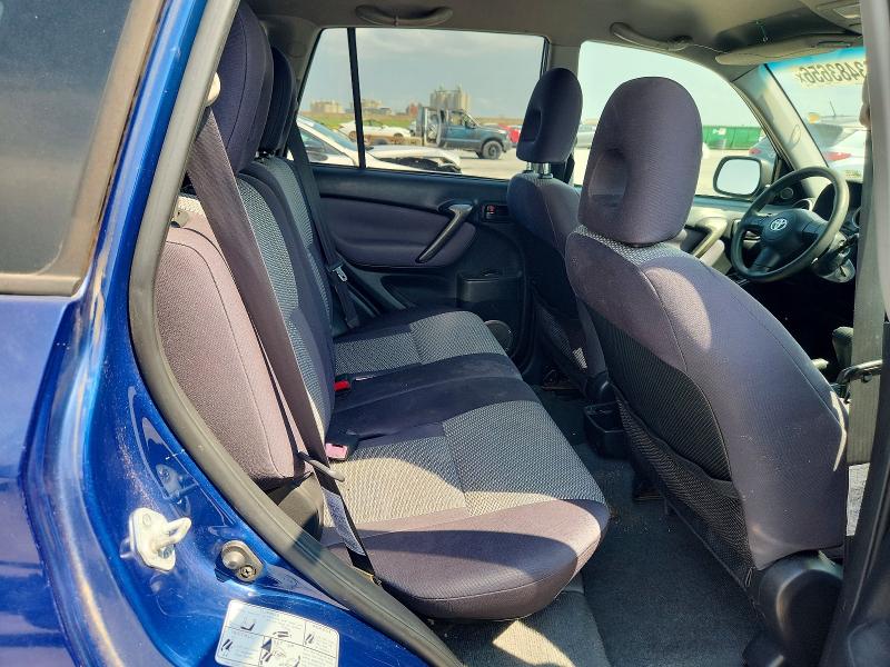 Photo 11 from auction – 2005 TOYOTA RAV4 with VIN JTEHD20V856023184