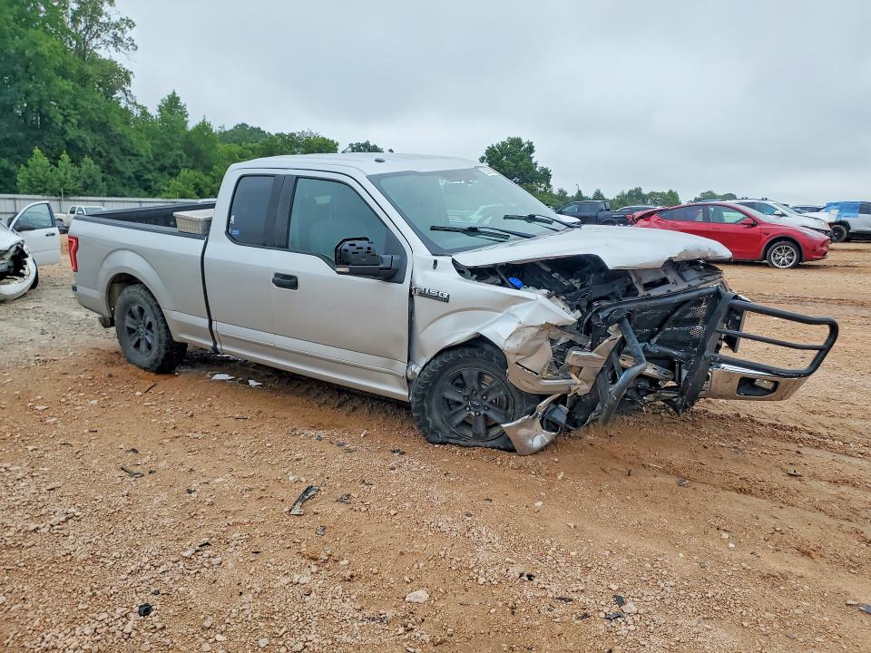 Photo 4 from auction – 2015 FORD F150 with VIN 1FTEX1C81FKE87974