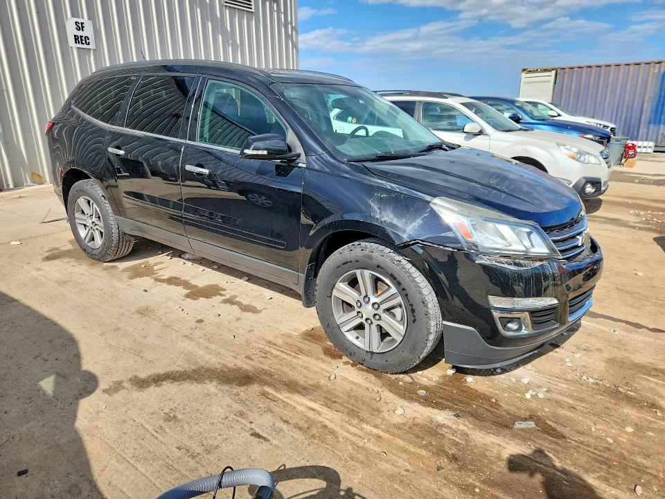 Photo 4 from auction – 2017 CHEVROLET TRAVERSE with VIN 1GNKVGKD7HJ144127