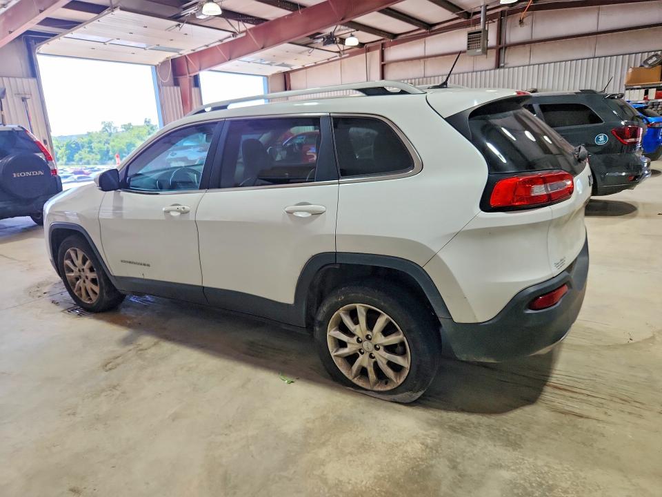 Photo 2 from auction – 2015 JEEP CHEROKEE with VIN 1C4PJLDSXFW517689
