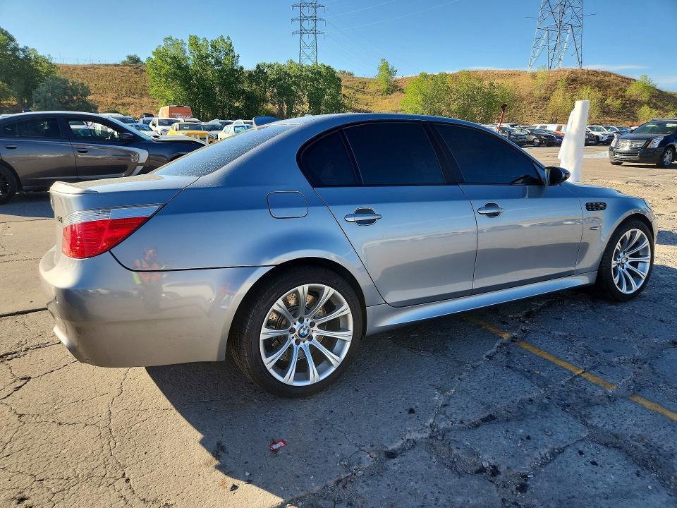 Photo 3 from auction – 2006 BMW M5 with VIN WBSNB93516B581994
