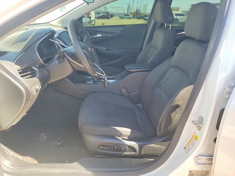 Photo 7 from auction – 2020 CHEVROLET MALIBU with VIN 1G1ZD5STXLF034750