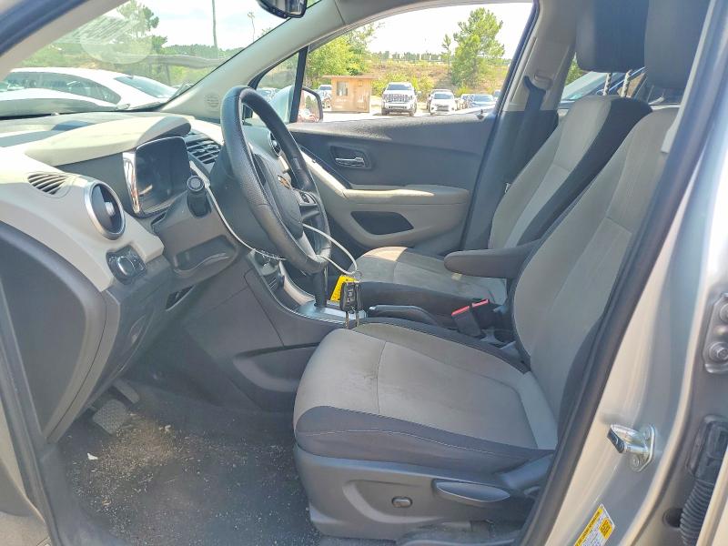 Photo 7 from auction – 2015 CHEVROLET TRAX with VIN 3GNCJLSB3FL208869