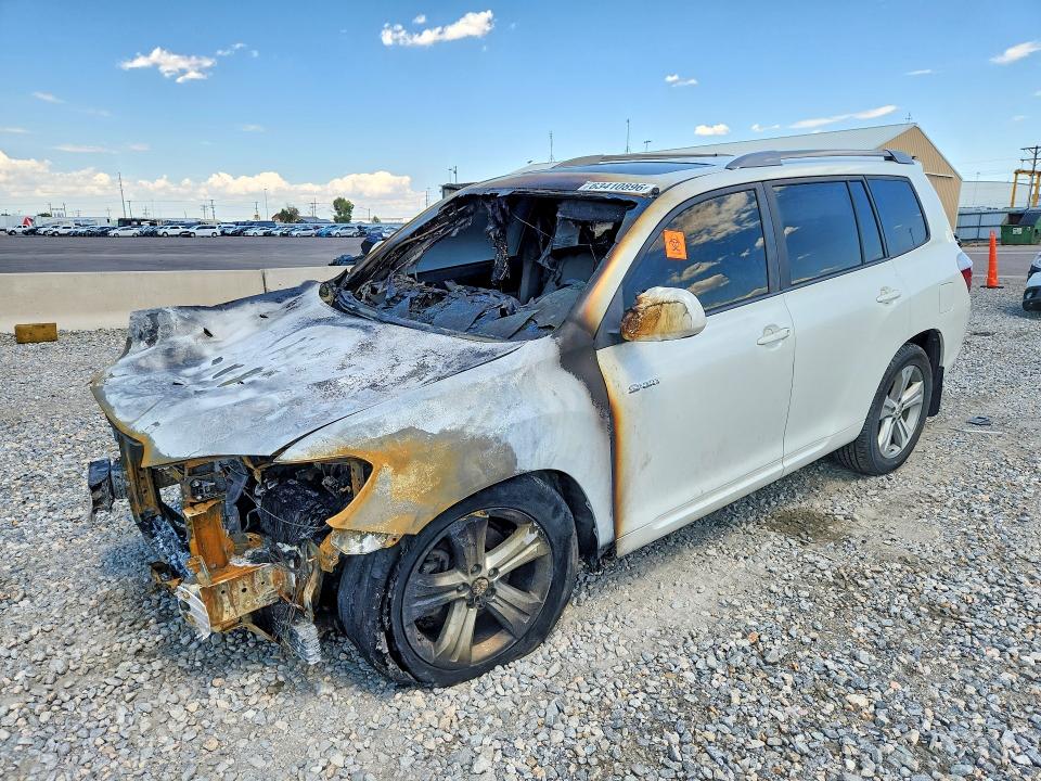 TOYOTA HIGHLANDER 2008 with VIN JTEES43A082109789 - Photo from auction