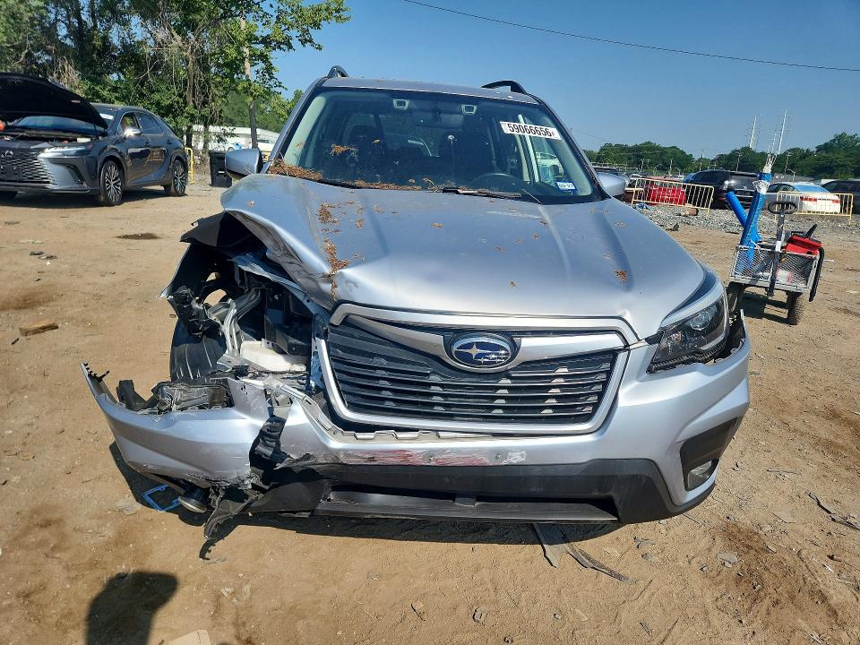 Photo 5 from auction – 2021 SUBARU FORESTER with VIN JF2SKAJC5MH531849