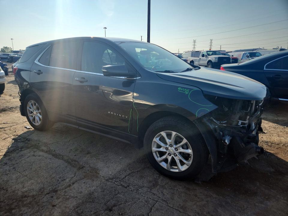 Photo 4 from auction – 2019 CHEVROLET EQUINOX with VIN 3GNAXJEV8KS633942