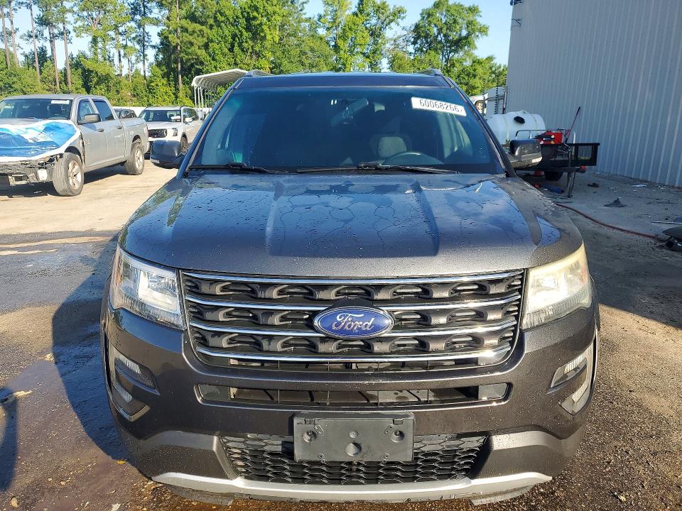 Photo 5 from auction – 2017 FORD EXPLORER with VIN 1FM5K7D80HGB87974