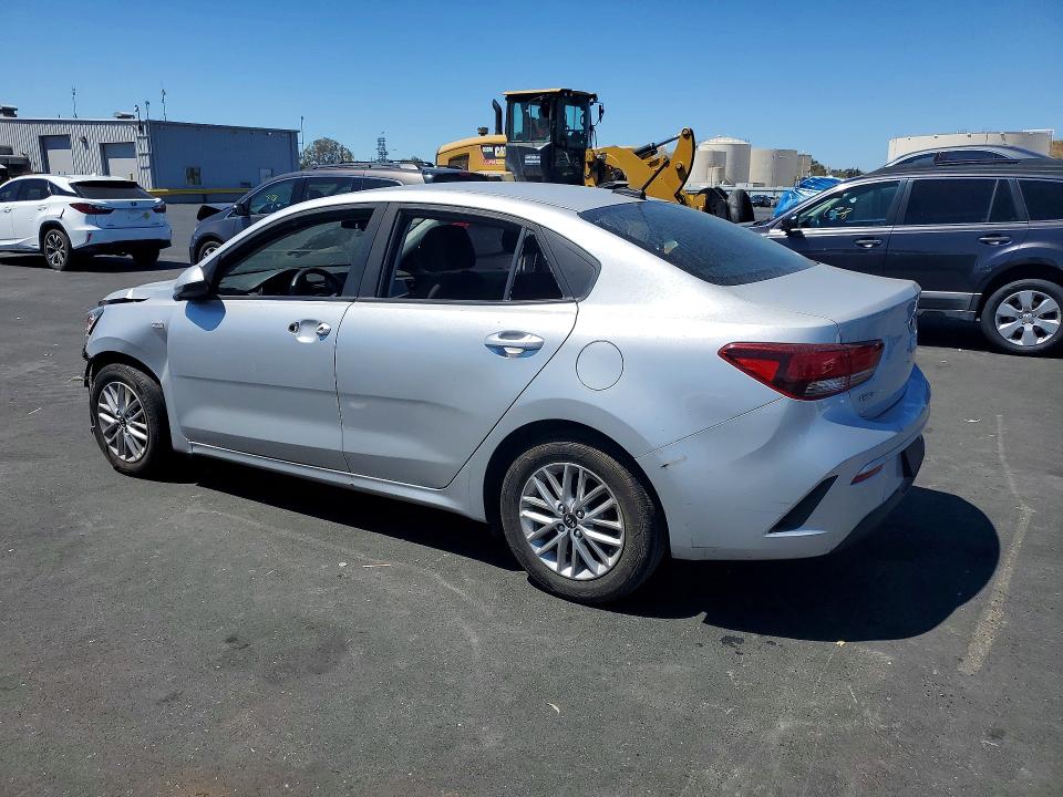 Photo 2 from auction – 2021 KIA RIO with VIN 3KPA24AD4ME413625