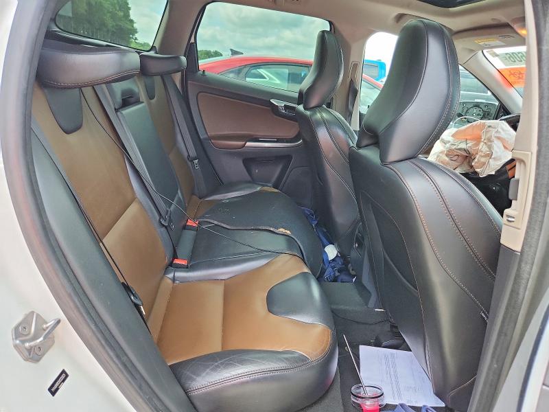 Photo 10 from auction – 2017 VOLVO XC60 with VIN YV440MDR2H2222635