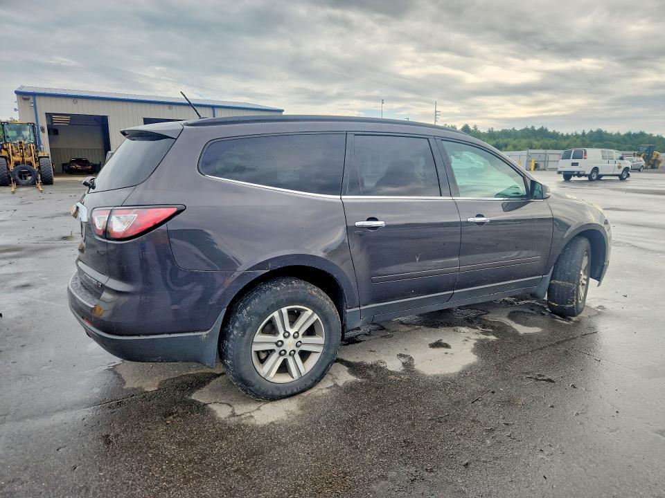Photo 3 from auction – 2015 CHEVROLET TRAVERSE with VIN 1GNKVGKD3FJ130495