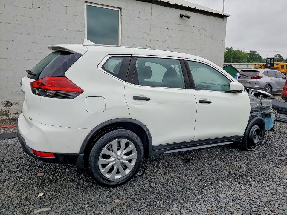 Photo 3 from auction – 2018 NISSAN ROGUE with VIN KNMAT2MV5JP576740