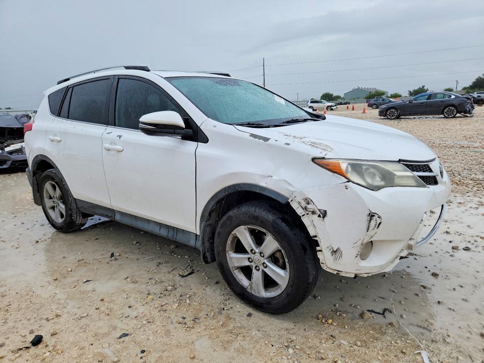 Photo 4 from auction – 2014 TOYOTA RAV4 with VIN 2T3WFREV7EW085195