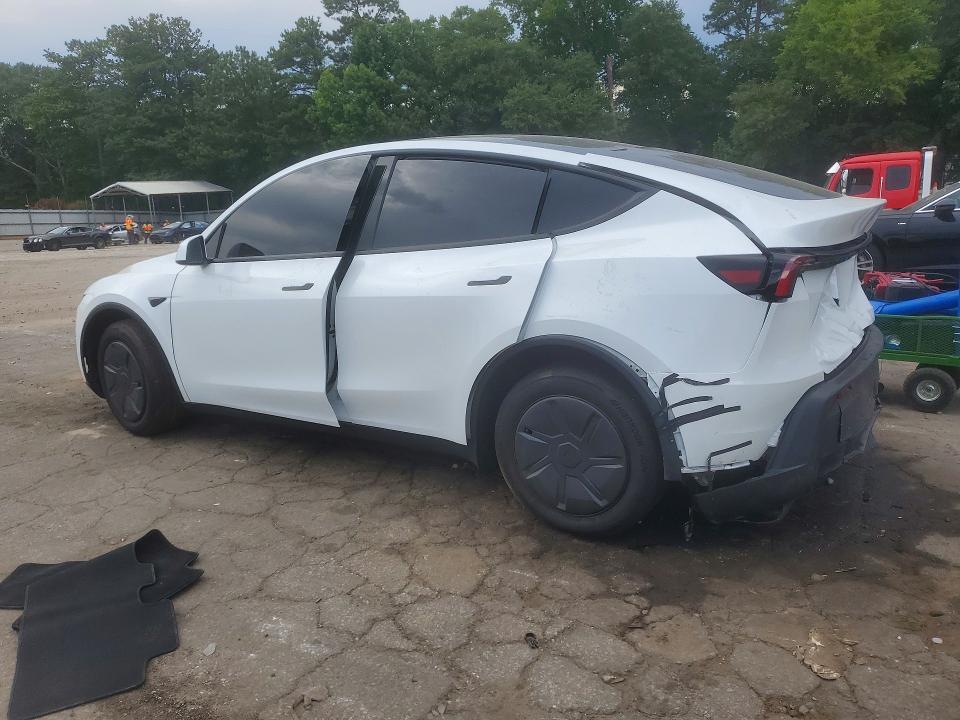Photo 2 from auction – 2026 TESLA MDL Y with VIN 7SAYGDED9TA585846