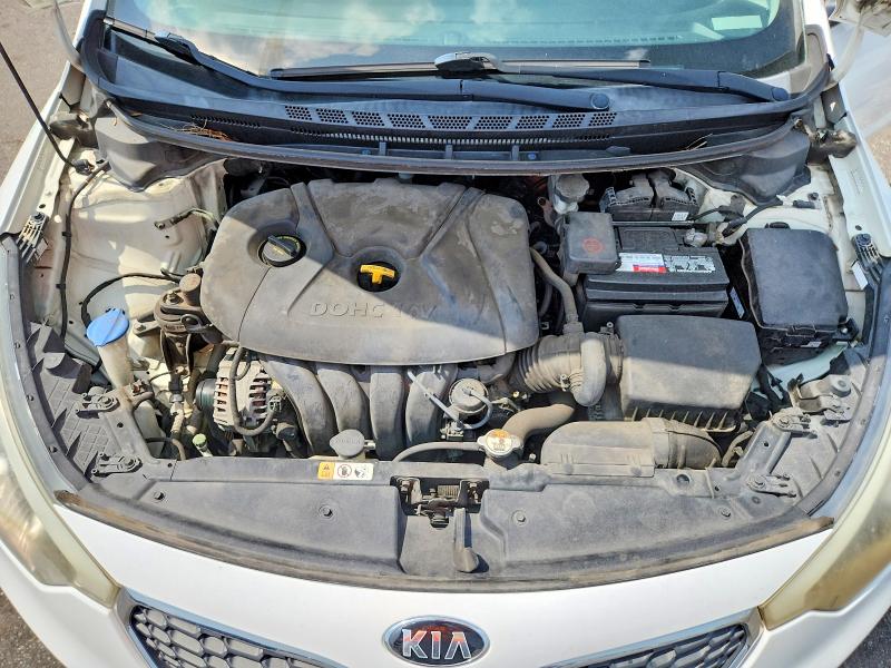 Photo 11 from auction – 2015 KIA FORTE with VIN KNAFX4A64F5406565