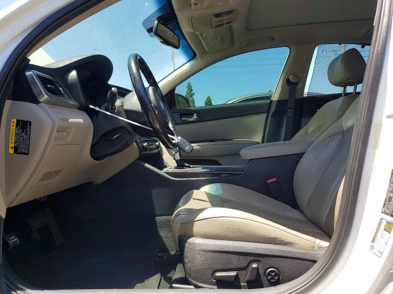 Photo 7 from auction – 2016 KIA OPTIMA with VIN 5XXGU4L36GG067498
