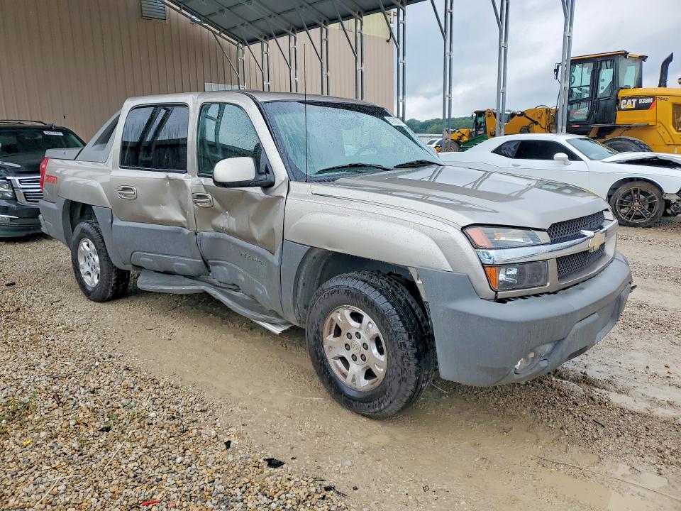 Photo 4 from auction – 2002 CHEVROLET AVALANCHE with VIN 3GNEK13T92G131056