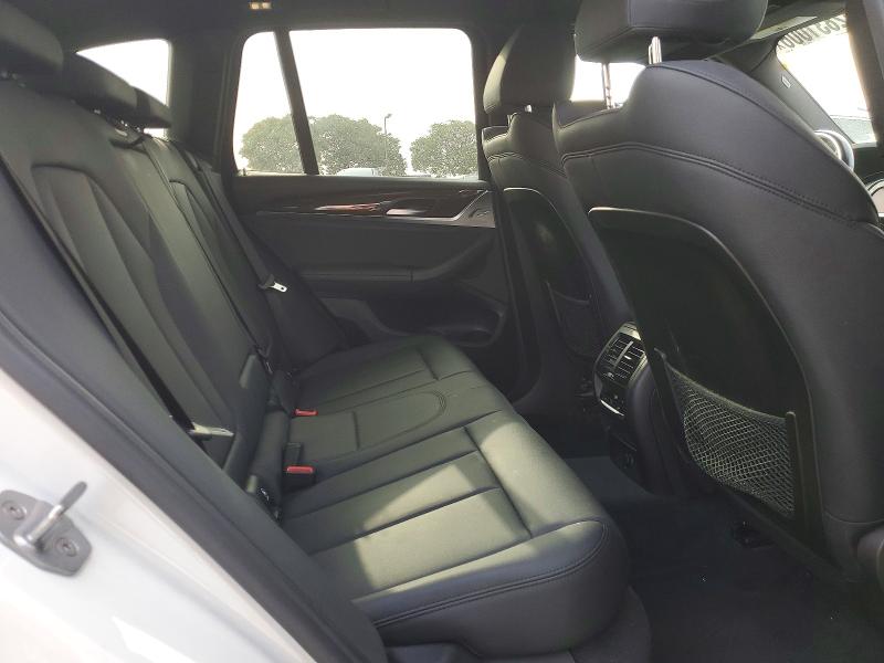 Photo 11 from auction – 2019 BMW X3 with VIN 5UXTR7C57KLE96274