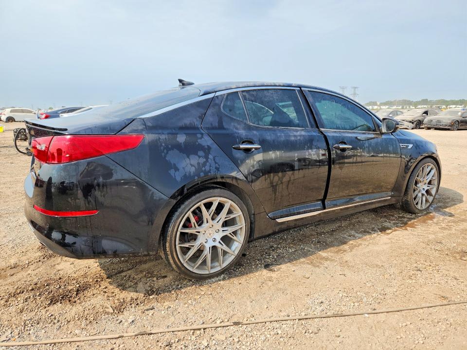 Photo 3 from auction – 2015 KIA OPTIMA with VIN 5XXGR4A61FG517166
