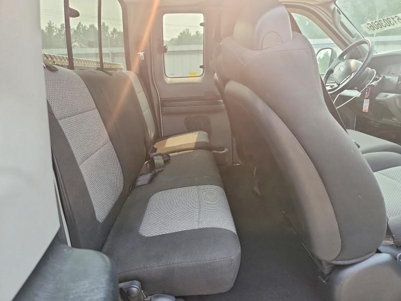 Photo 10 from auction – 2004 FORD F250 with VIN 1FTNX21S14EA71536