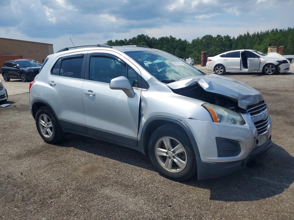 Photo 4 from auction – 2015 CHEVROLET TRAX with VIN 3GNCJLSB3FL208869