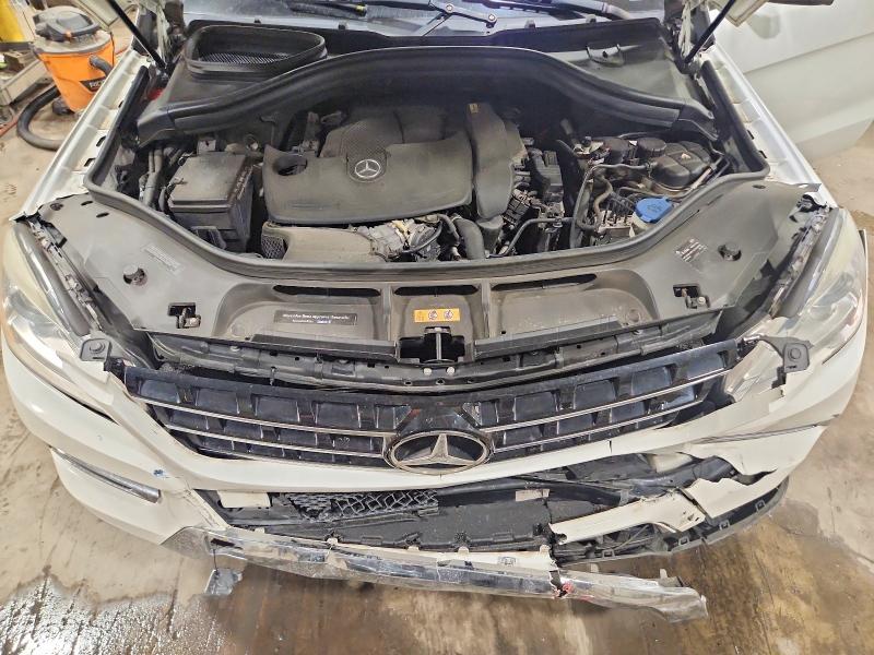 Photo 12 from auction – 2015 MERCEDES-BENZ ML with VIN 4JGDA5HB1FA565387