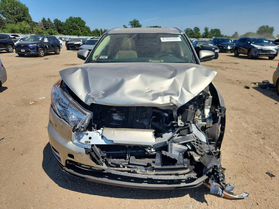 Photo 5 from auction – 2015 TOYOTA HIGHLANDER with VIN 5TDYKRFH5FS046086