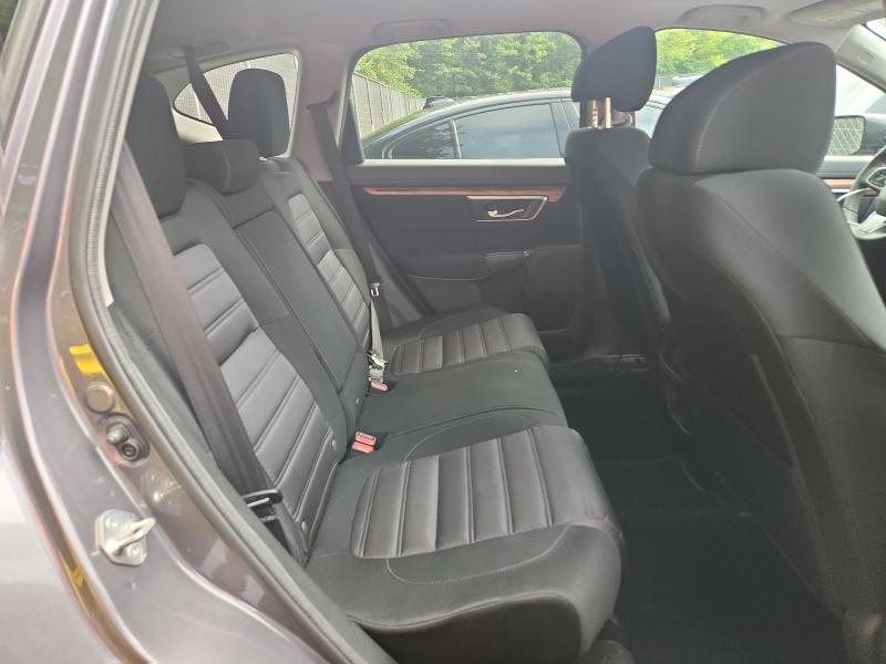 Photo 11 from auction – 2018 HONDA CR-V with VIN 2HKRW2H58JH663970